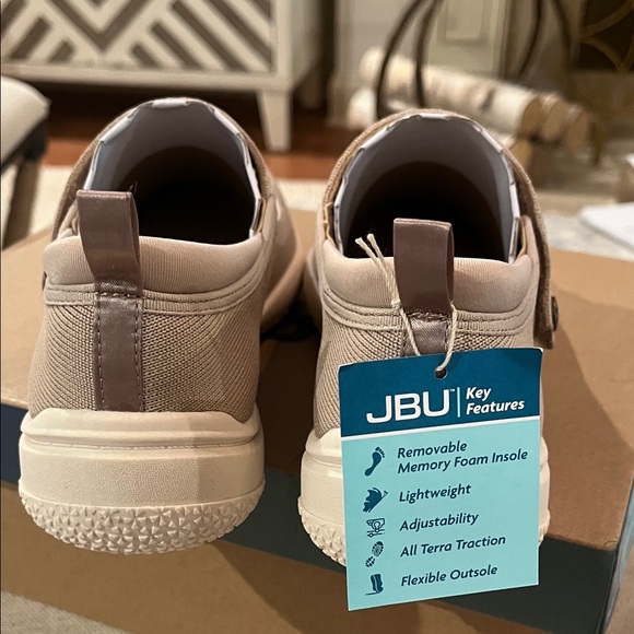 JBU Taupe Merry Knit Mary Janes/NIB/9.5M - Picture 8 of 14